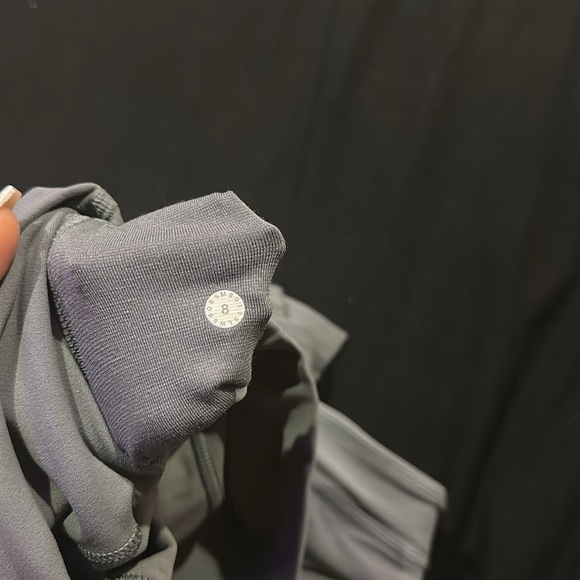 Lululemon align pant 28” - Picture 4 of 4